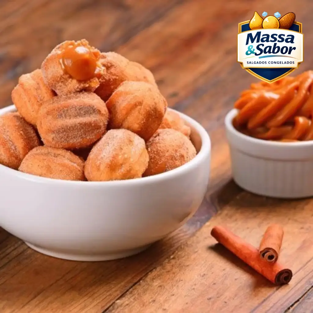 Mini churros recheados com doce de leite: fábrica de salgados congelados em São Gonçalo